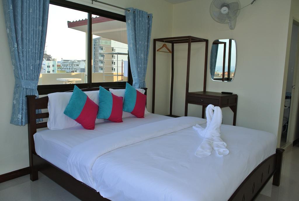 הואה הין Baan Taweesuk Guest House מראה חיצוני תמונה