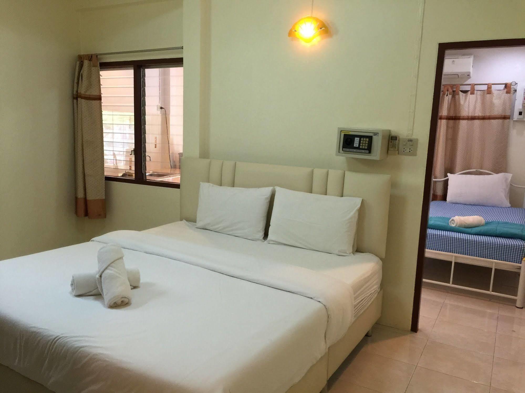 הואה הין Baan Taweesuk Guest House מראה חיצוני תמונה