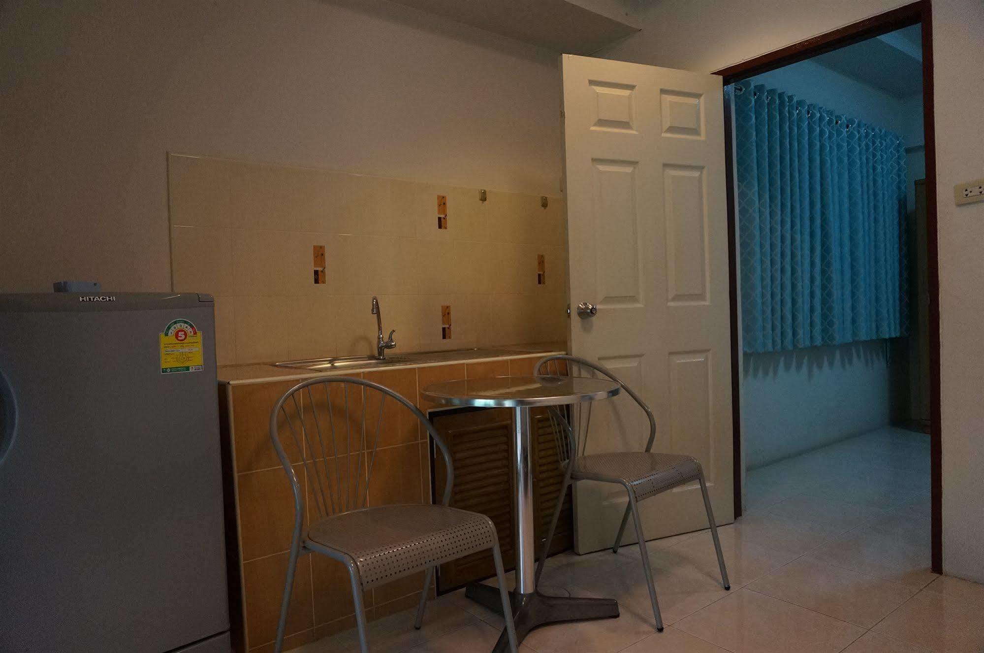 הואה הין Baan Taweesuk Guest House מראה חיצוני תמונה