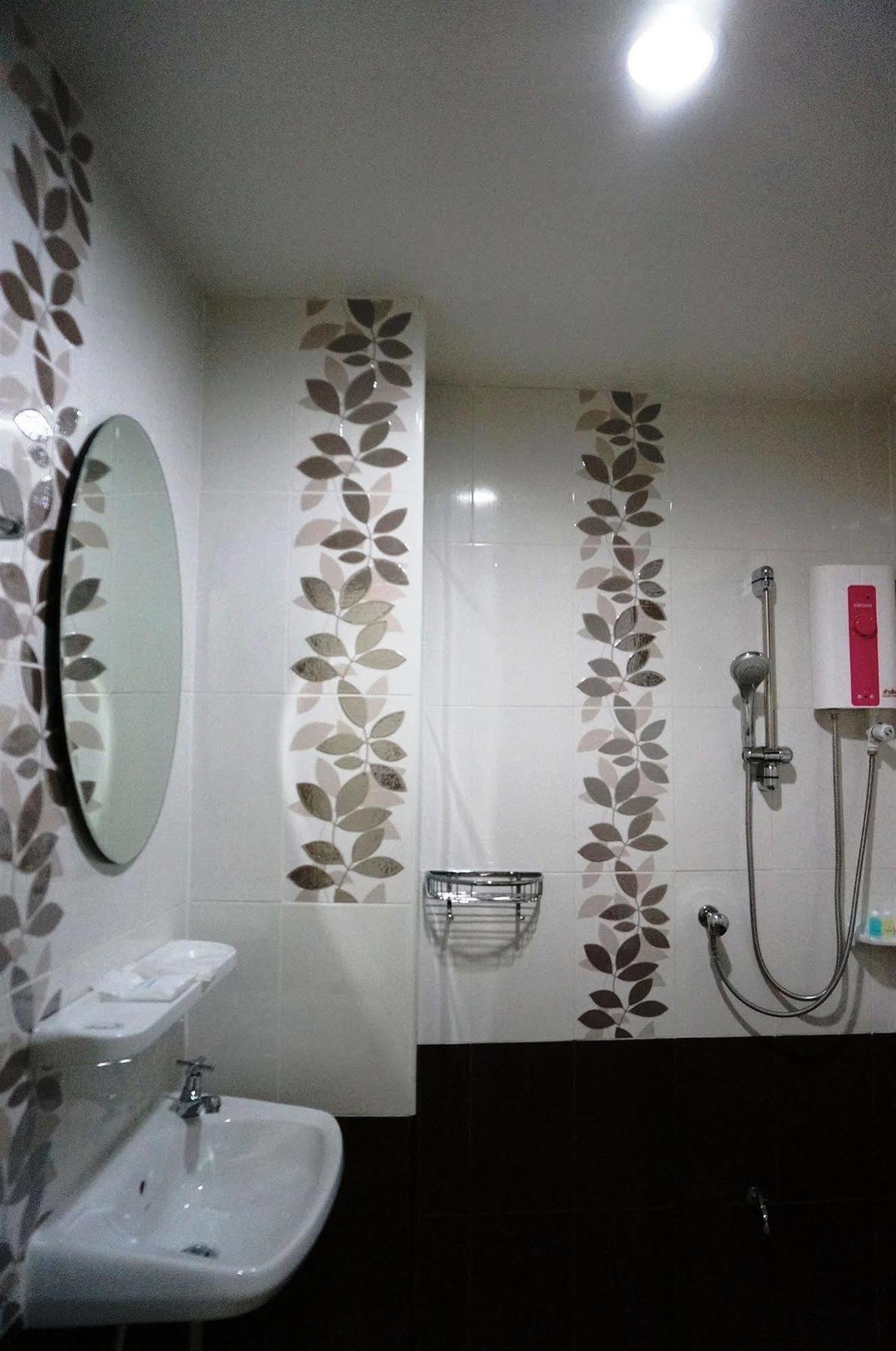 הואה הין Baan Taweesuk Guest House מראה חיצוני תמונה