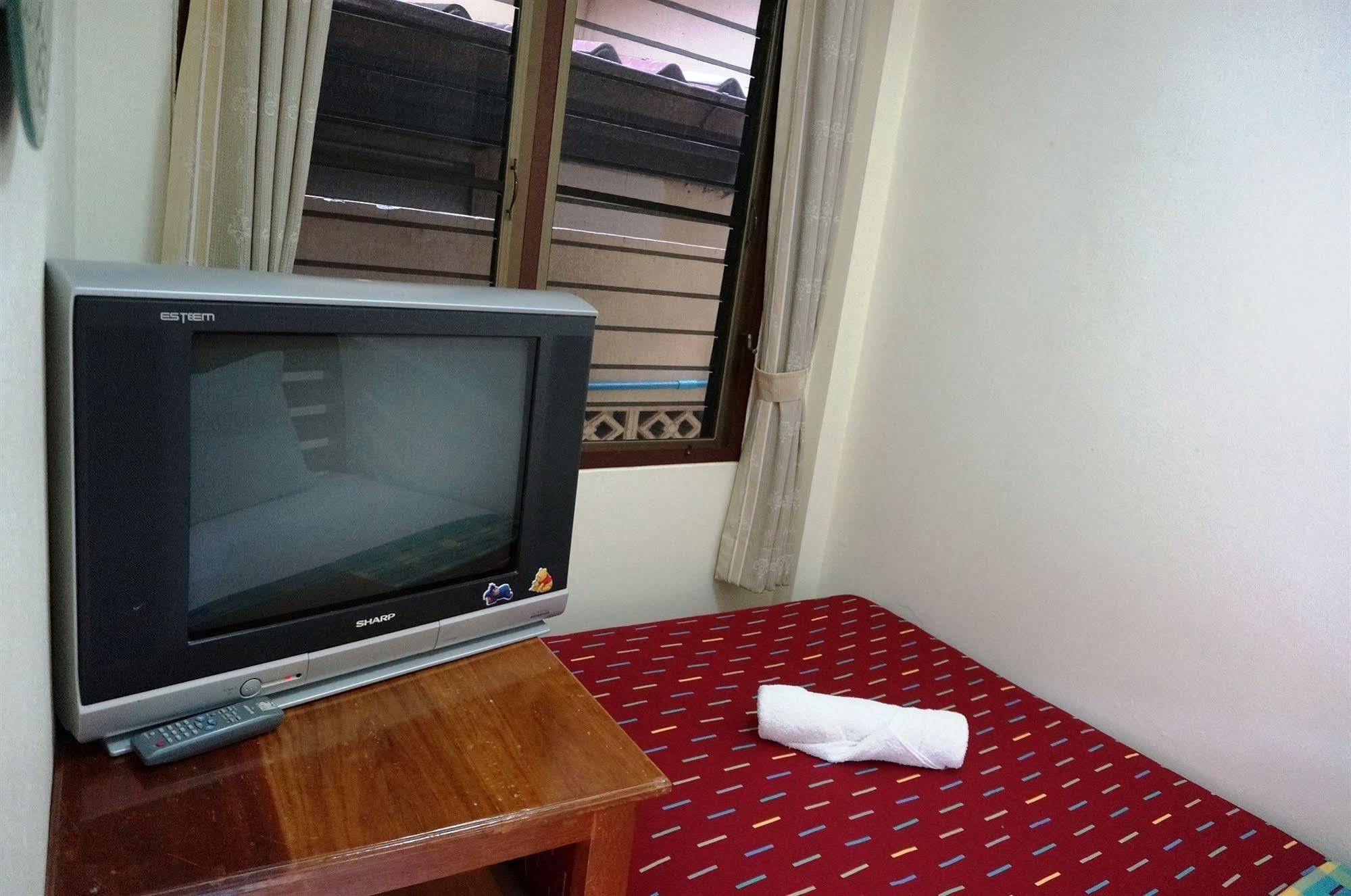 הואה הין Baan Taweesuk Guest House מראה חיצוני תמונה