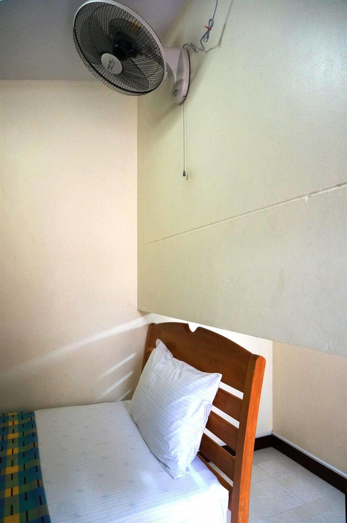 הואה הין Baan Taweesuk Guest House מראה חיצוני תמונה